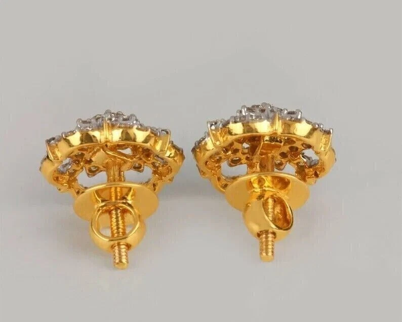Aretes para mujer de diamantes simulados de corte redondo de 2,00 quilates enchapados en oro amarillo de 14 quilates Foto 2 de 4