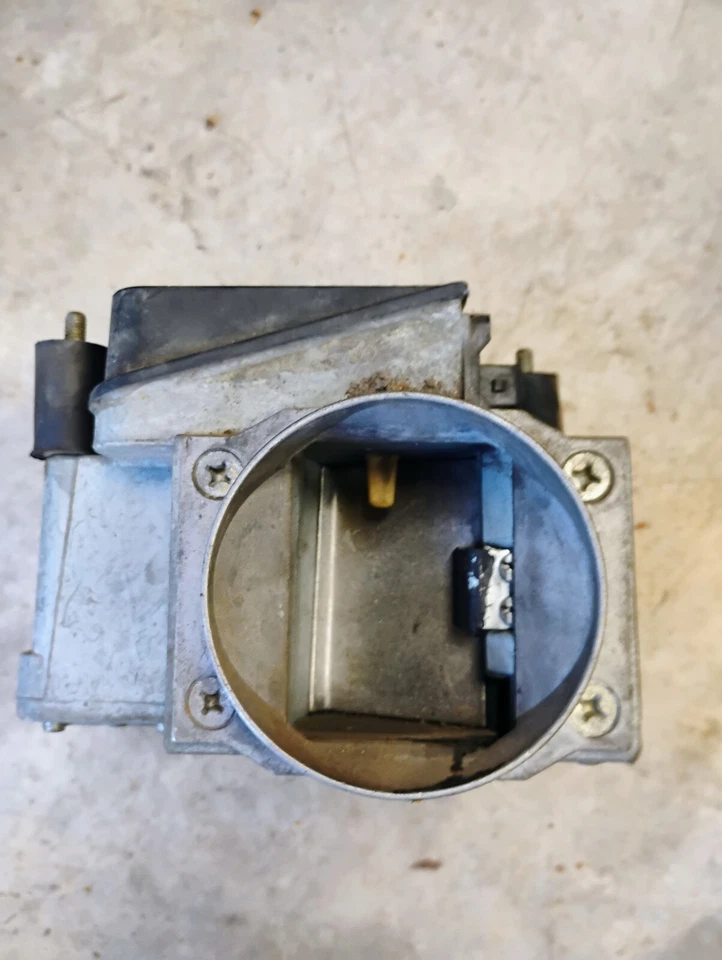 BMW E23 E24 E28 MAF Medidor M30 Motores 533i 633i 733i Foto 2 de 3