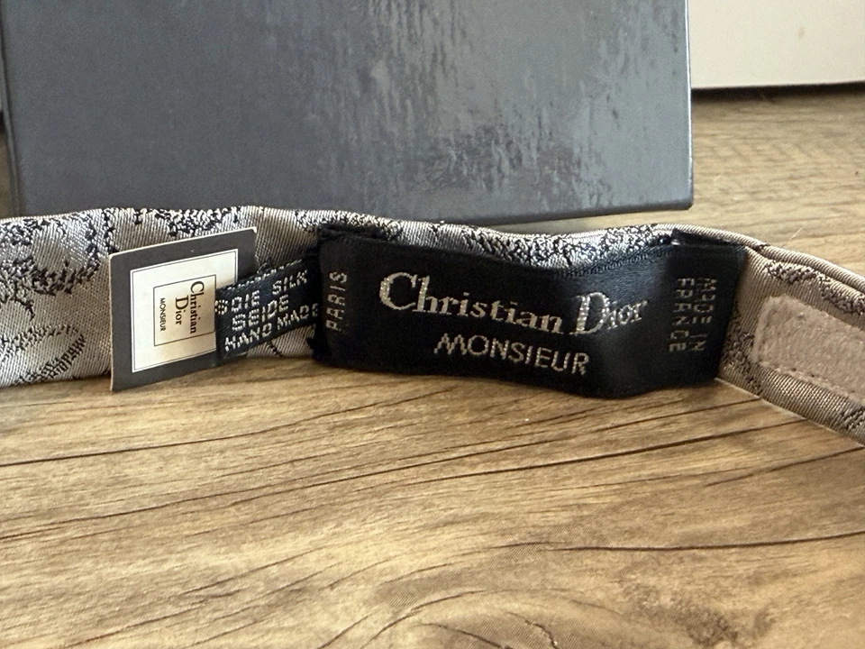 Vintage Christian Dior Herren Fliege Muster Seide Silber neu mit Verpackung rar - Bild 3 von 4