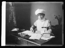 Viscountess Harcourt, Chairman London Chapter Insular and Foreign Division, ARC