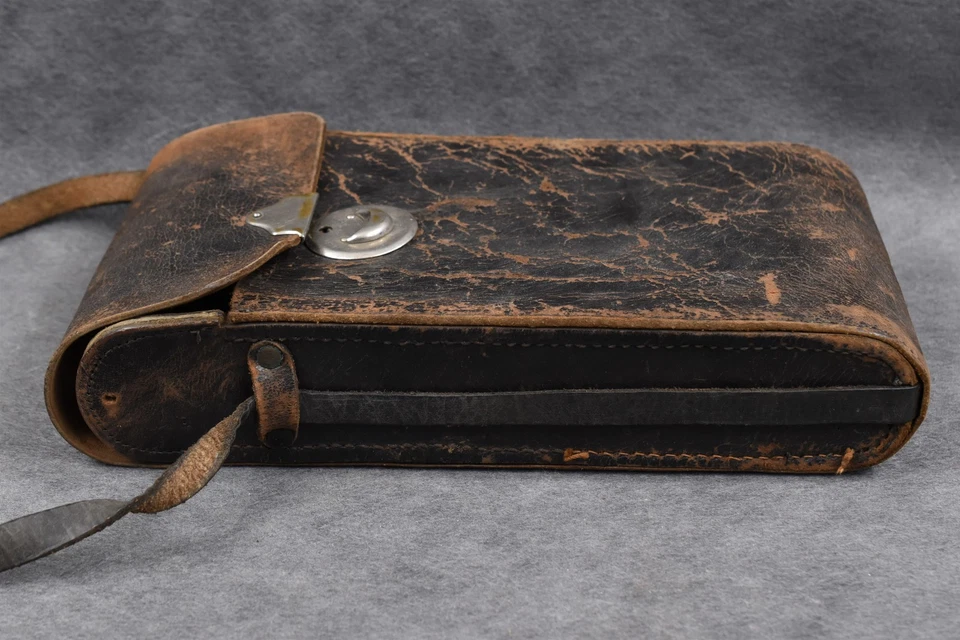 Antiguo estuche de cuero para cámara Kodak plegable 1A/3A con correa Foto 2 de 4