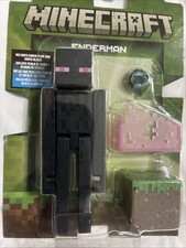 Minecraft Enderman 3.25" Figure with Ender Pearl Grass Block New in Package
