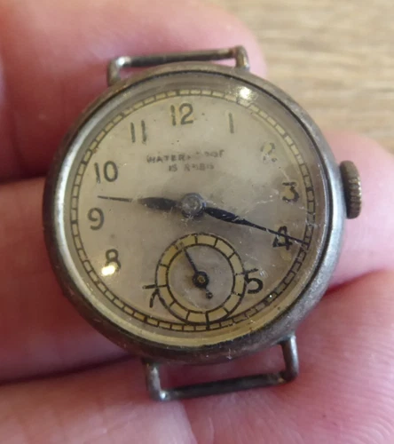 SUPERB VINTAGE  15 JEWELS GENTS  SILVER TRENCH  WRISTWATCH