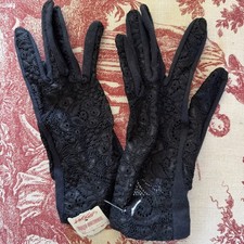NWT Cotton And Spandex Black Lace Gloves Made In England