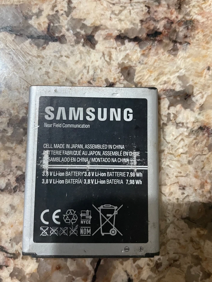 Samsung EB-L1G6LLA 保修和延长保修 — 第 2/2 张图片
