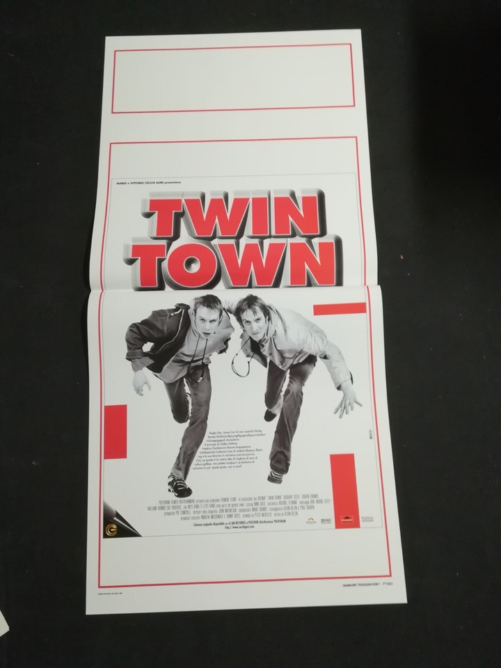 Locandina di Twin Town (1997)