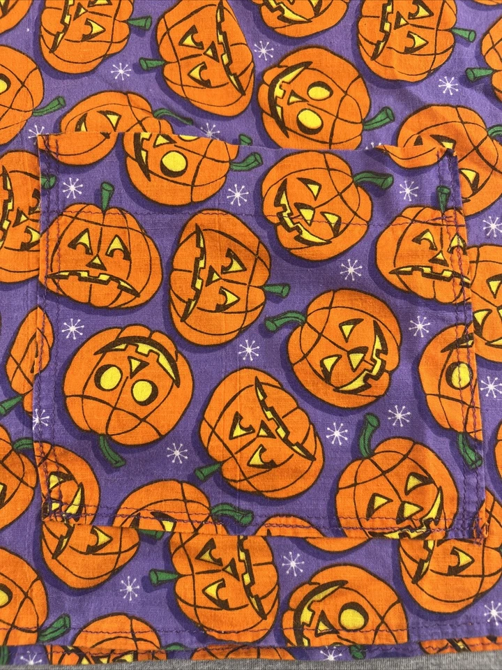 Hand Stitched Halloween/ Pumpkin scrub - Image 4 of 4