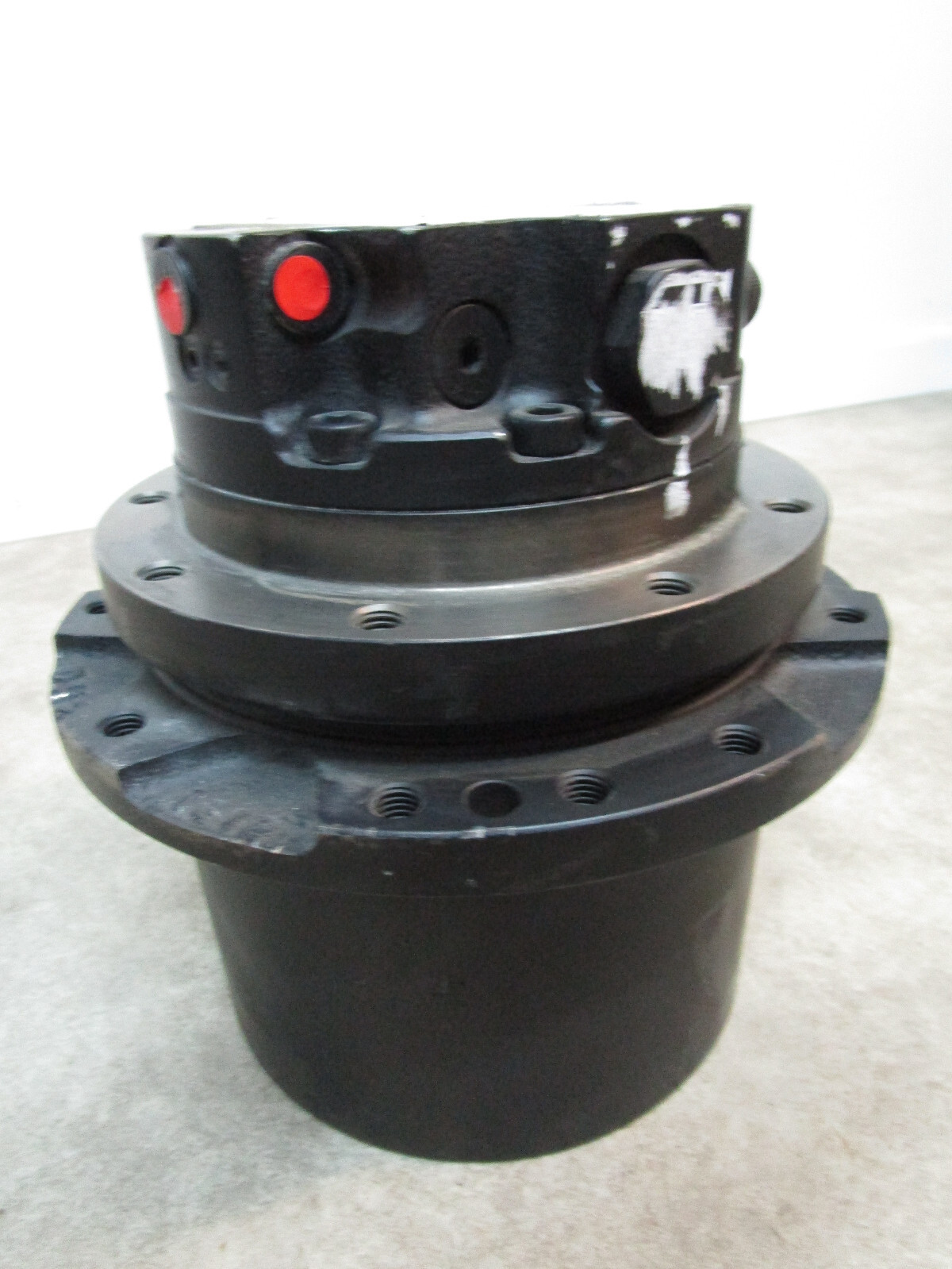 New HY-TRAC HTM023 Final Drive Motor | eBay