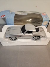 KNGAmerica Corvette Sting Ray One Piece Collectible Telephone NEW OLD STOCK 2005
