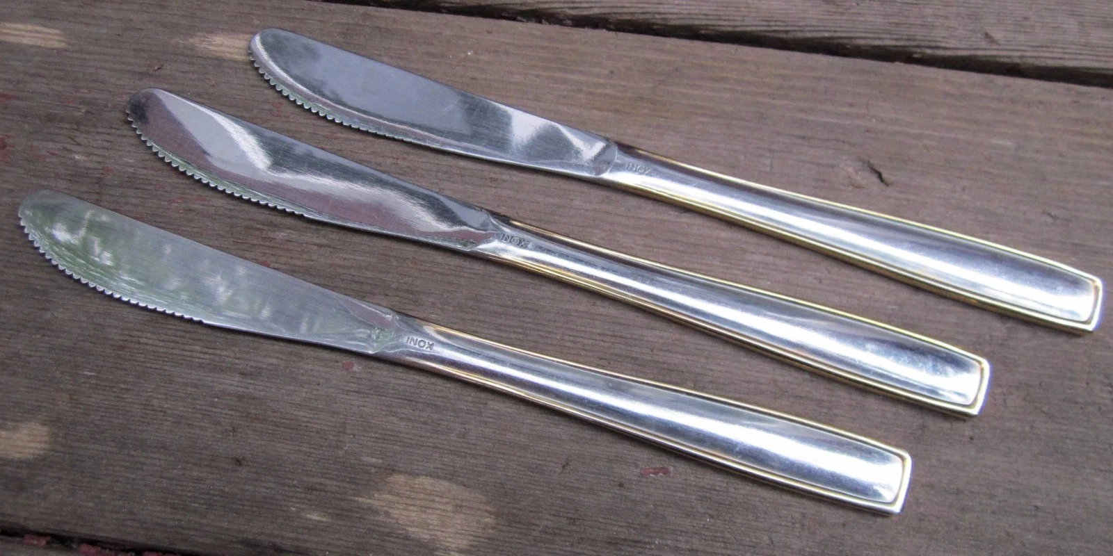 INOXPRAN 18/10 Italian Stainless Gold Inlay Flatware 8.5" Serrated Knife 3 Piece