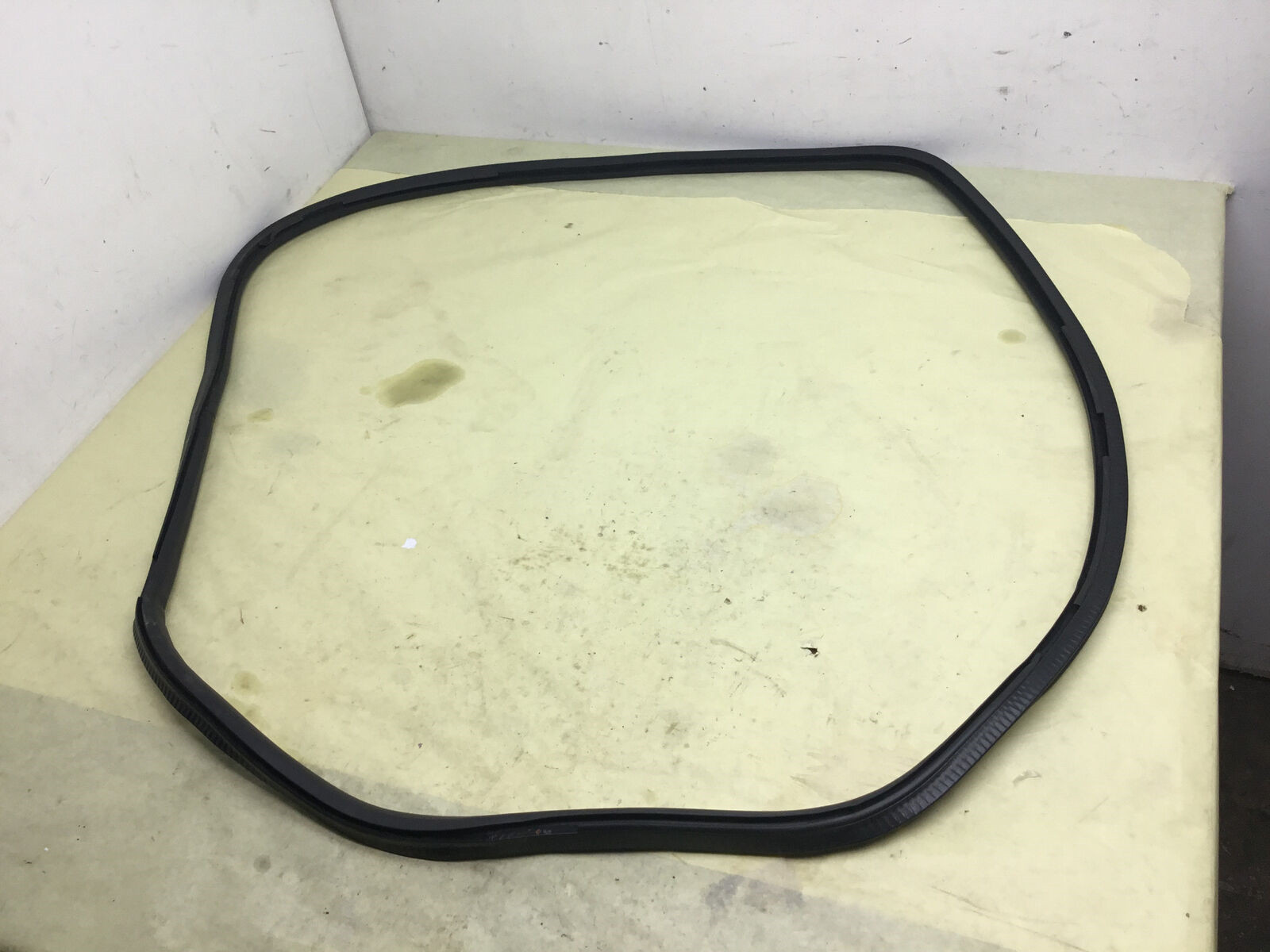 Bentley Flying Spur W12 Rear Right Door Seal Inner Weather Strip 13-18 |:Y