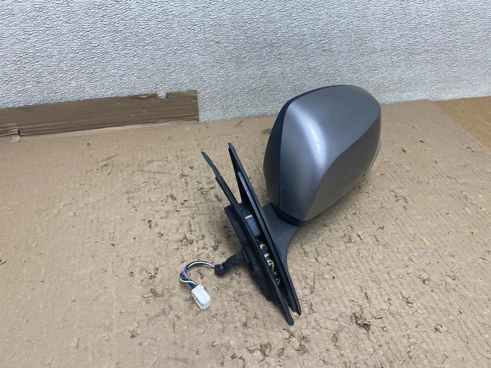 2010-2014 Subaru Legacy Outback Left Driver Turn Signal Door Mirror Oem U2513 DG - Image 2 of 4