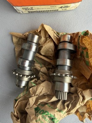 Harley Davidson Screamin Eagle CVO 255 Cams Twin Cam EFI P N 25638