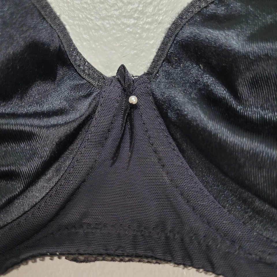 Sujetador Olga Vintage Convertible Negro Satinado Talla 34C Estilo 33695 Foto 3 de 4