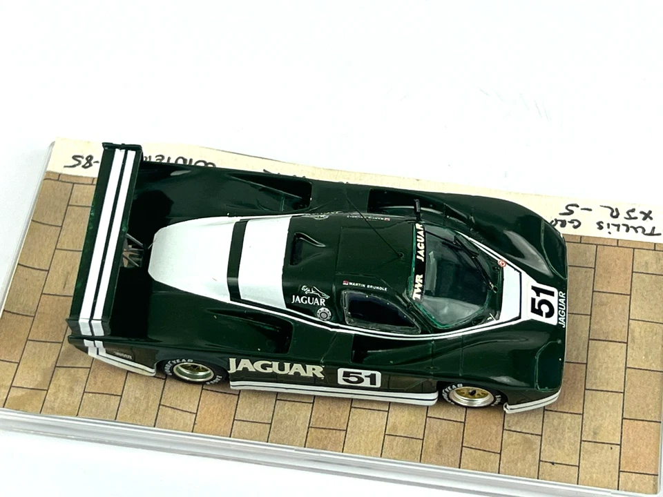 Extraño coche de resina Jaguar XJR-5 1/43 Le Mans repintado como coche de prueba TWR raro Foto 3 de 4