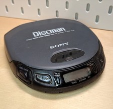 SONY D-151 Digital Mega Bass CD Player Compact Discman - Vintage Retro Working