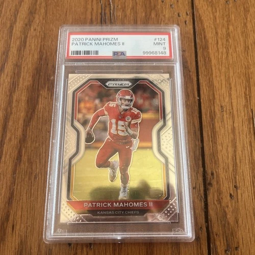 Patrick Mahomes II 2020 Panini Prizm Base Set PSA 9 #124