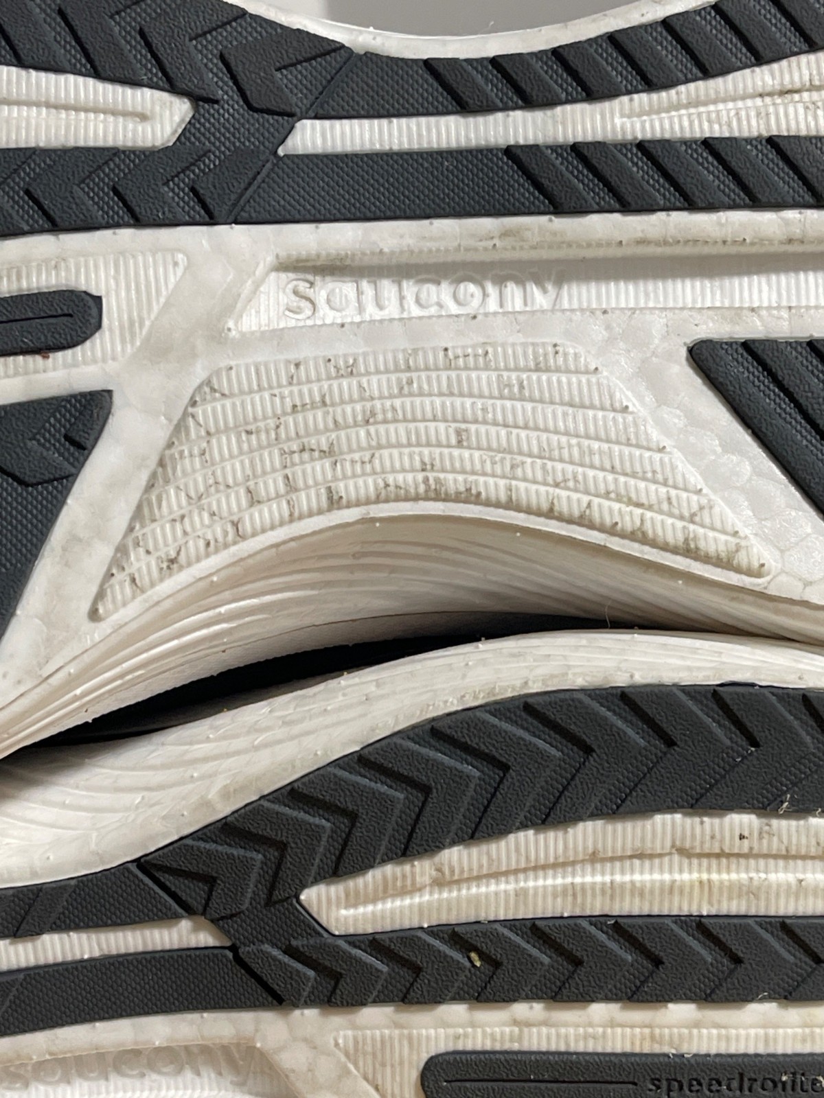 Saucony Endorphin Speed 3 Running Shoes Black/Goldstruck Colorway Mens 10.5W thumbnail 22