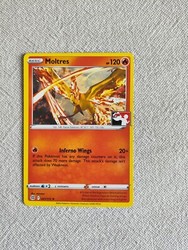 Moltres 021 Play! Pokémon Prize Pack Series 3