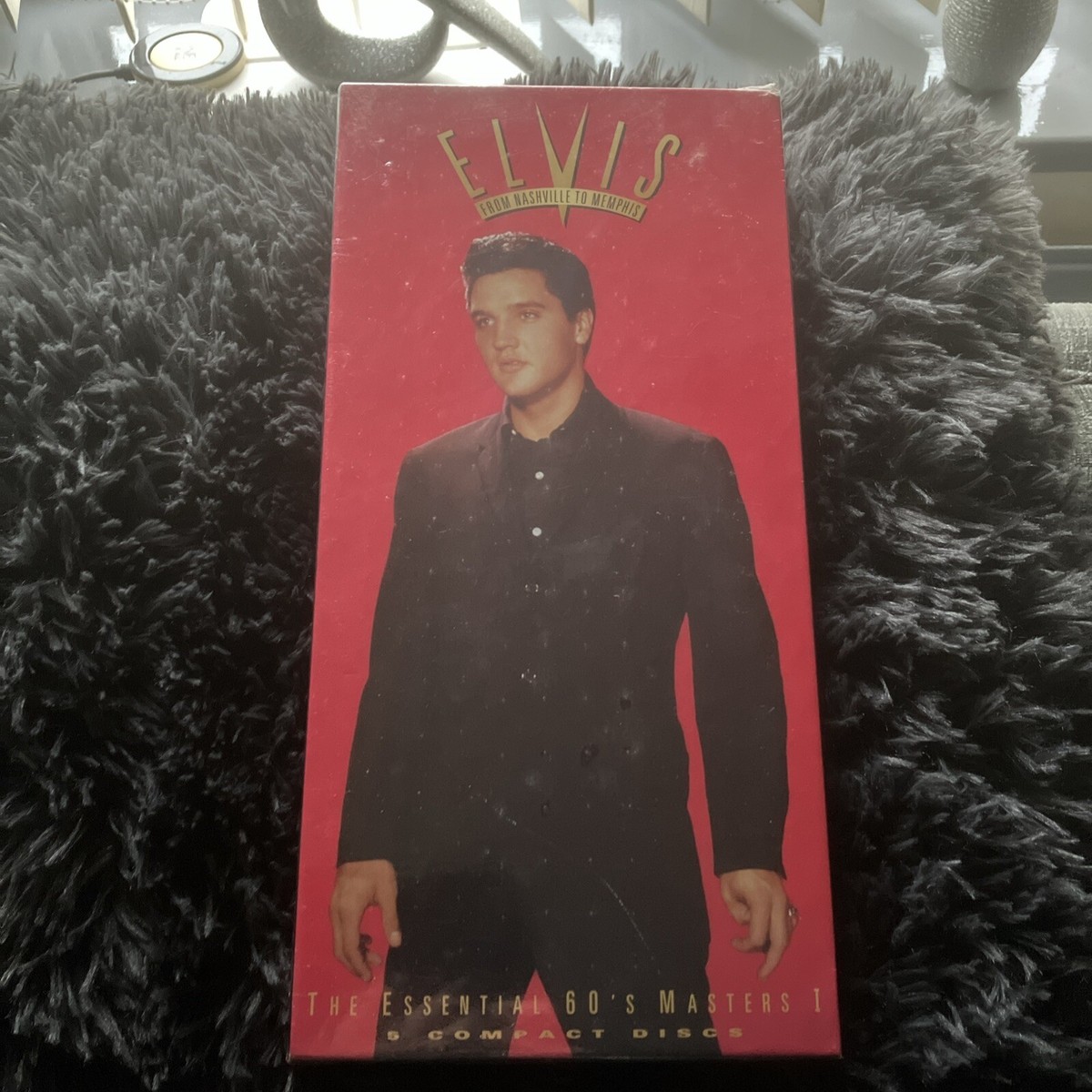 From Nashville to Memphis: the Essential 60's Masters by Elvis