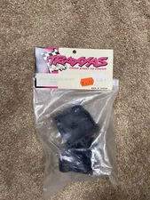 Vtg Traxxas 1681 Black Gear Box Halves Left & Right OEM Original Parts NEW