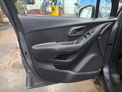 2019 Trax Lh Driver Side Front Door Interior Trim Panel Black Aes