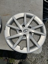 2014 2015 2016 2017 2018 Toyota Prius 16 Oem Used Wheel Cover Hub Cap 61165