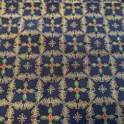 Exclusive Design For Jo-Ann Fabrics Gold & Green Leaves w/ Red Berries 36  x 43 