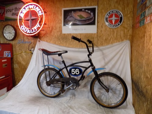1970s HUFFY THUNDER ROAD BANANA SEAT MOTO-BIKE BMX ROAD RAIL PRO MONO-SHOCK MX!