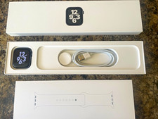 Apple Watch SE 44 mm Black Aluminium GPS