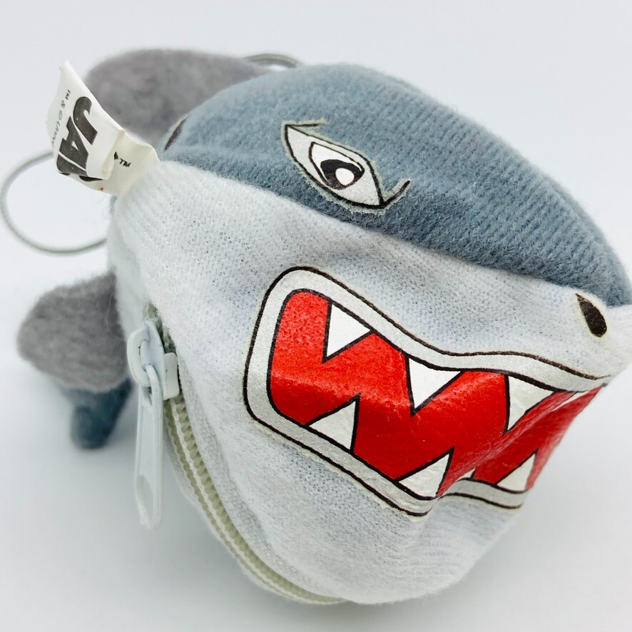ネットショップジョージ JAWS Reversible Mascot Plush Doll Pouch UNIVERSAL STUDIOS JAPAN