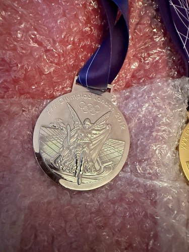 London 2012 Olympic Gold, Silver And Bronze Medal Replicas - Picture 3 of 8