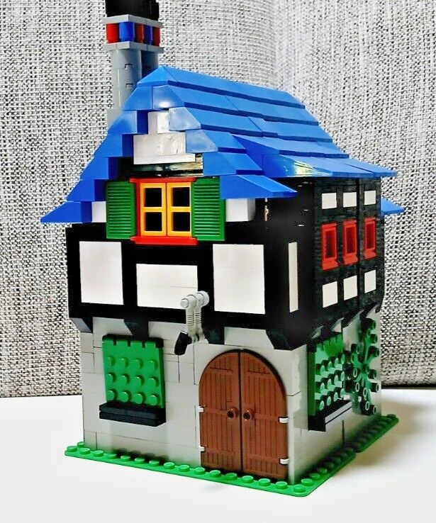 LEGO VINTAGE SET 3739 BLACKSMITH SHOP UNBOXED WITHOUT INSTRUCTIONS - Image 2 of 4