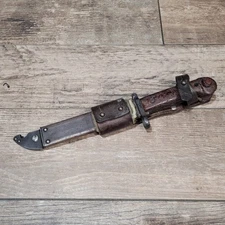 Vintage Cutting Bayonet Knife Matching with Scabbard 