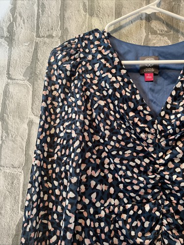 Vince Camoto Dress Sz 4 Long Sleeve - Picture 2 of 16