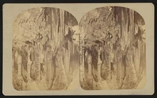 Giant's Hall, north, Caverns of Luray / photo and copyright by C.H. James,