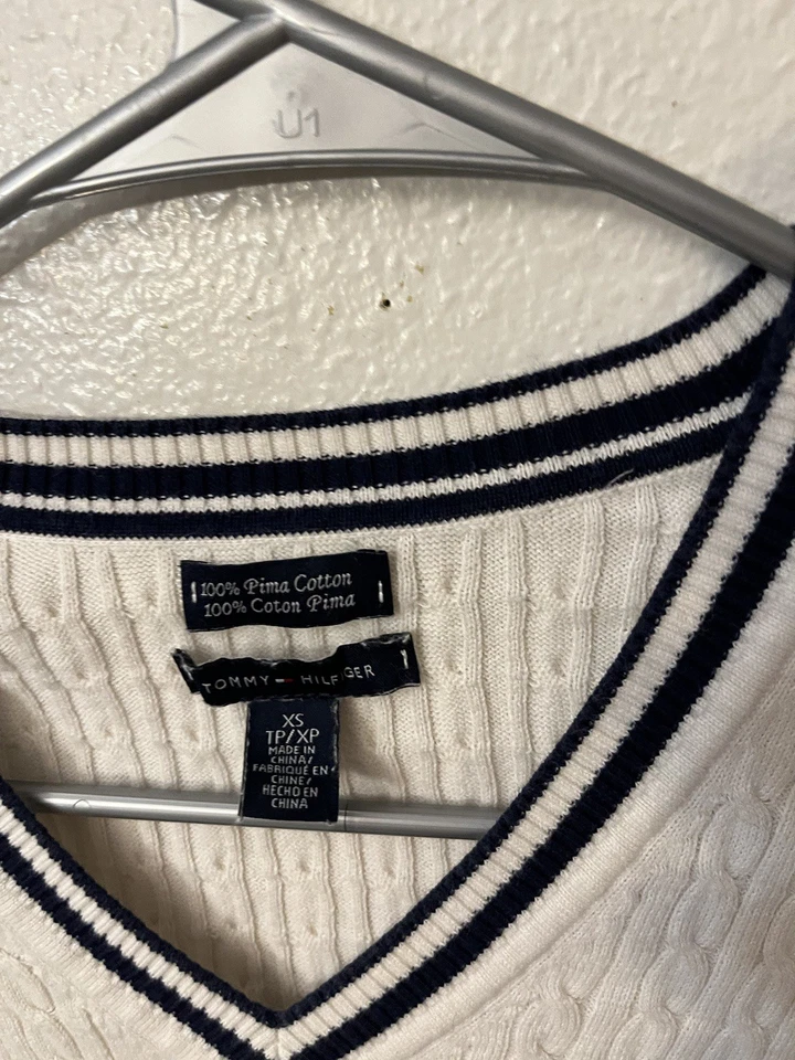 Suéter Tommy Hilfiger Mujer Cuello en V Tejido Talla XS Blanco Tenis Foto 3 de 4