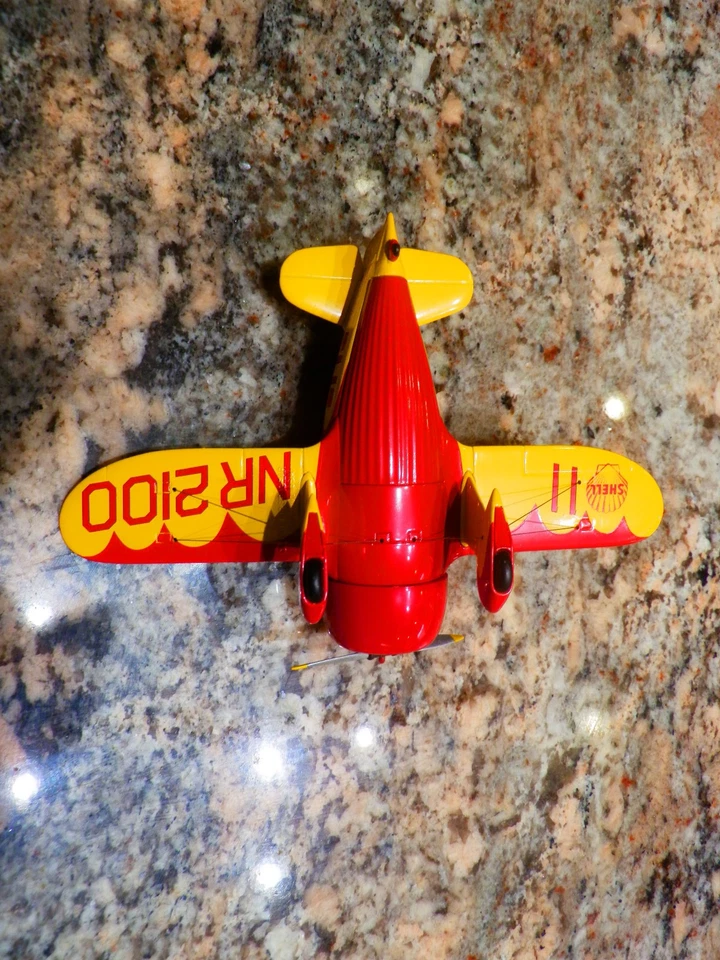 Vintage Kipp Brothers Shell Airplane Gee Bee Supersportster NR2100 die cast - Image 4 of 4