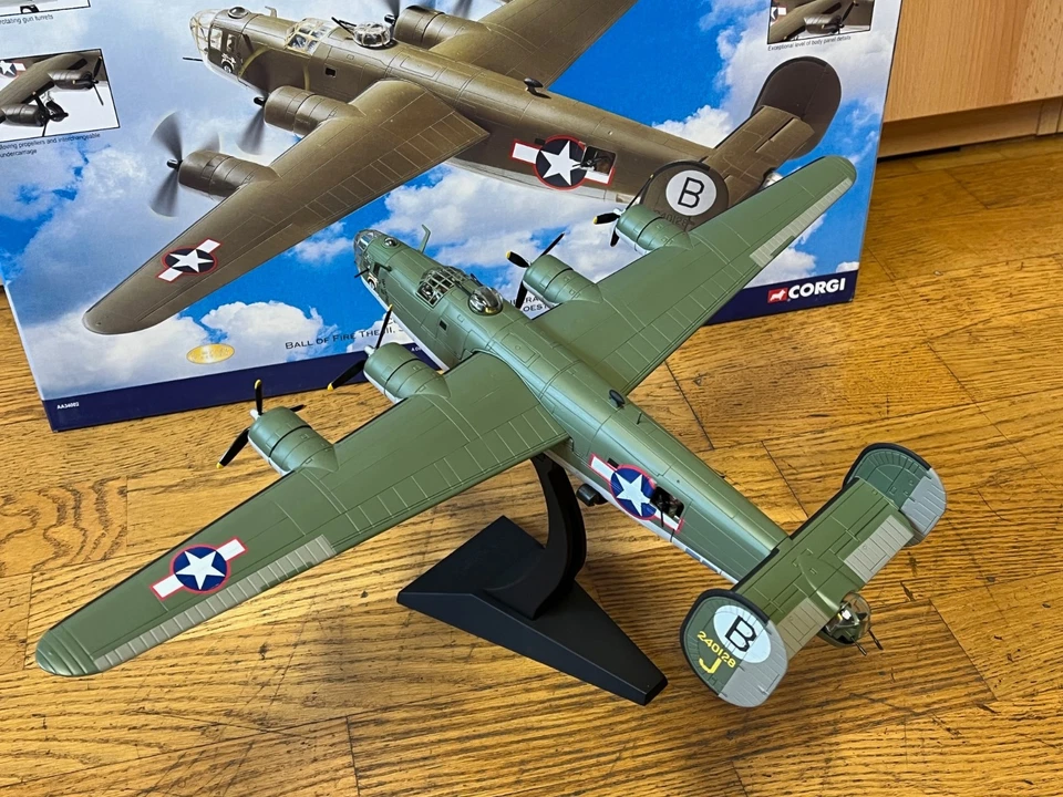 CORGI AA34002 Consolidated B-24D Liberator "Ball of Fire", 328BS/93BG 1:72 OVP ! - Bild 3 von 4
