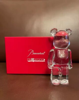 figurine baccarat bearbrick