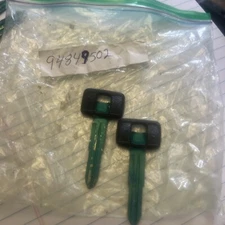 New OEM 89-92 Geo Prizm Key Blank 94849502 Qty 2