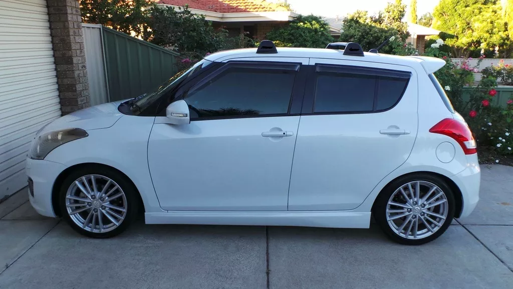2x New Aerodynamic Cross bar Roof rack for Suzuki Swift 2011