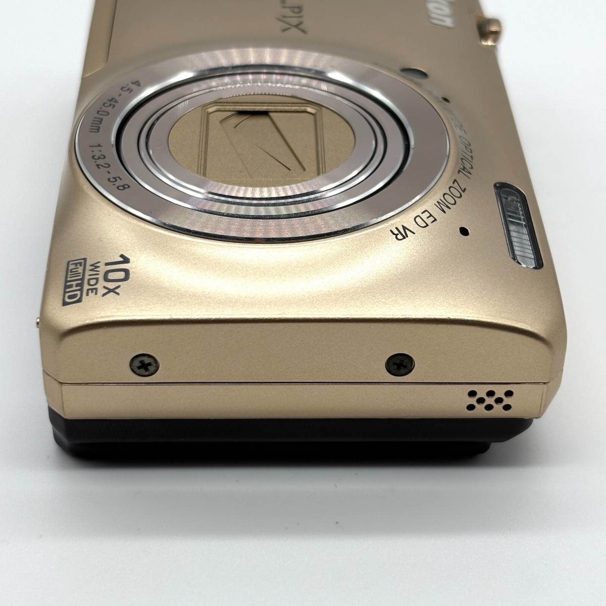 N-Mint Nikon COOLPIX S6300 Gold 16.0MP Digital Camera N-Mint Nikon COOLPIX S6300 Gold 16.0MP Digital Camera