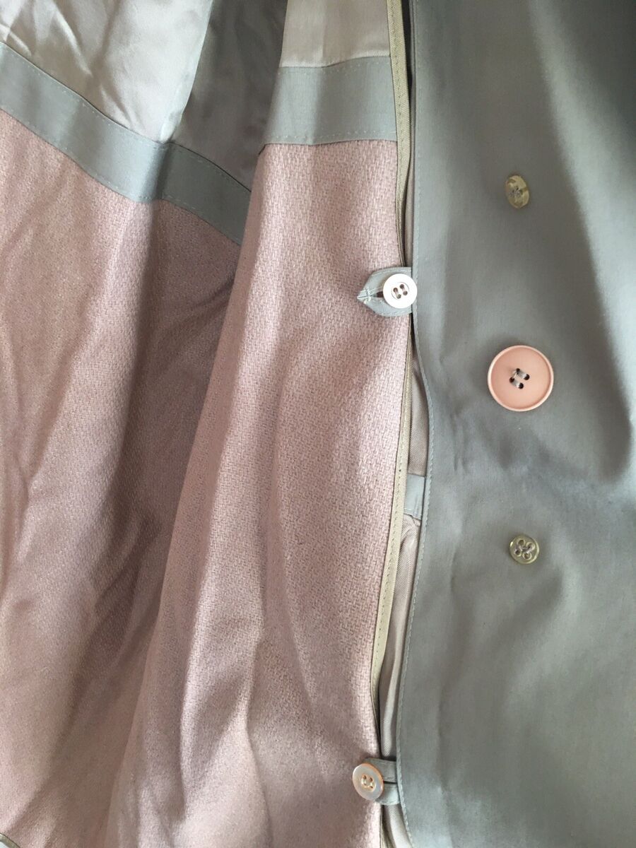 PIERRE CARDIN BOUTIQUE TRENCH COAT- SZ L 42 KHAKI - UNISEX PIERRE CARDIN BOUTIQUE TRENCH COAT- SZ L 42 KHAKI - UNISEX