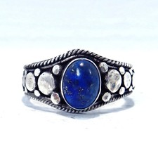 Sterling Silver Ring Women Sz 6 w/ Oval Blue Moonstone, Textured Band