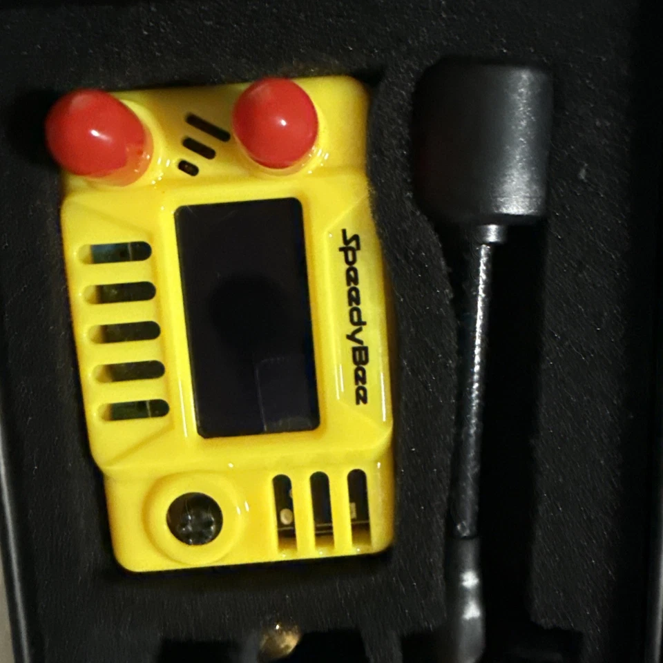 SpeedyBee 5.8GHz FPV Goggles Receiver + Antenna Combo - GR58-AT - Image 2 of 4