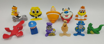 11 Cereal Toy Assorted Lot Vintage / Modern Cap'n Crunch Tony Tiger Cookie Crisp