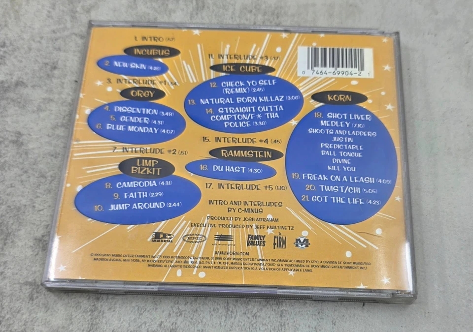 Family Values Tour 98  Audio CD Korn Limp Bizkit Ice Cube Rammstein Incubus Good Foto 2 de 4