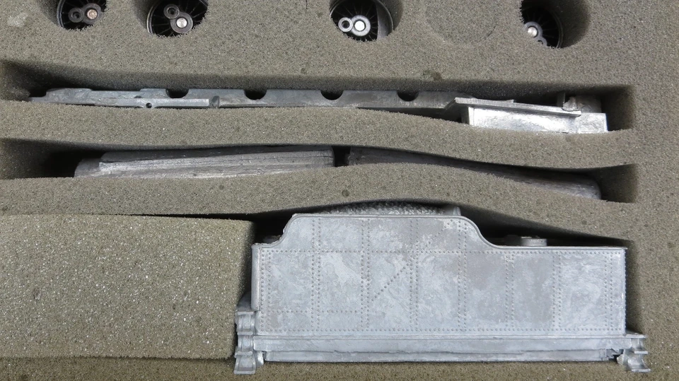 Bowser 100400 USRA Mountain 4-8-2 Locomotive Kit NOS HO - Image 3 of 4