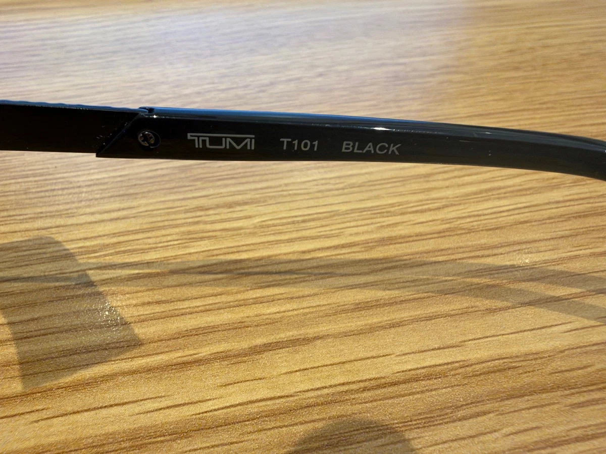 Tumi Brille